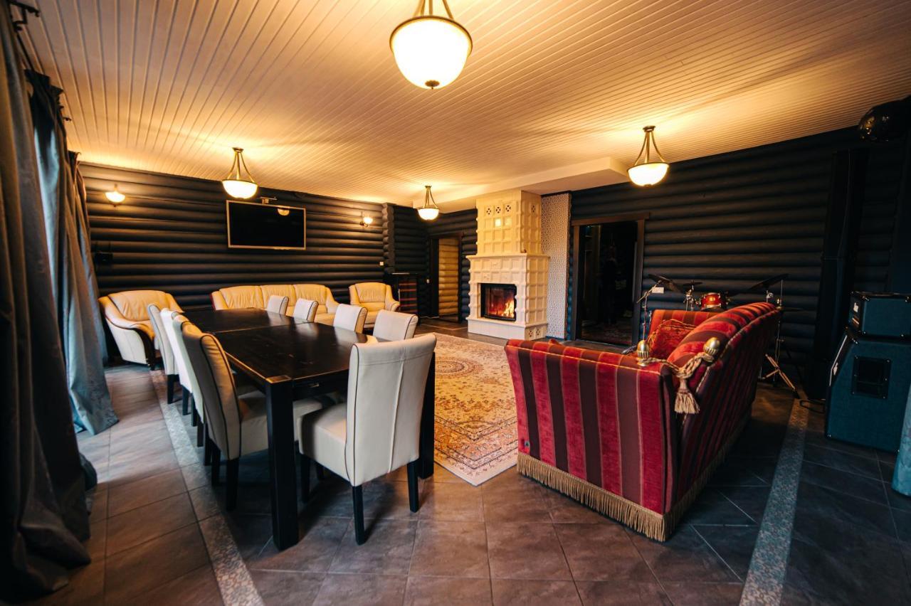 Chalet Melodiyagir Pilipets ภายนอก รูปภาพ