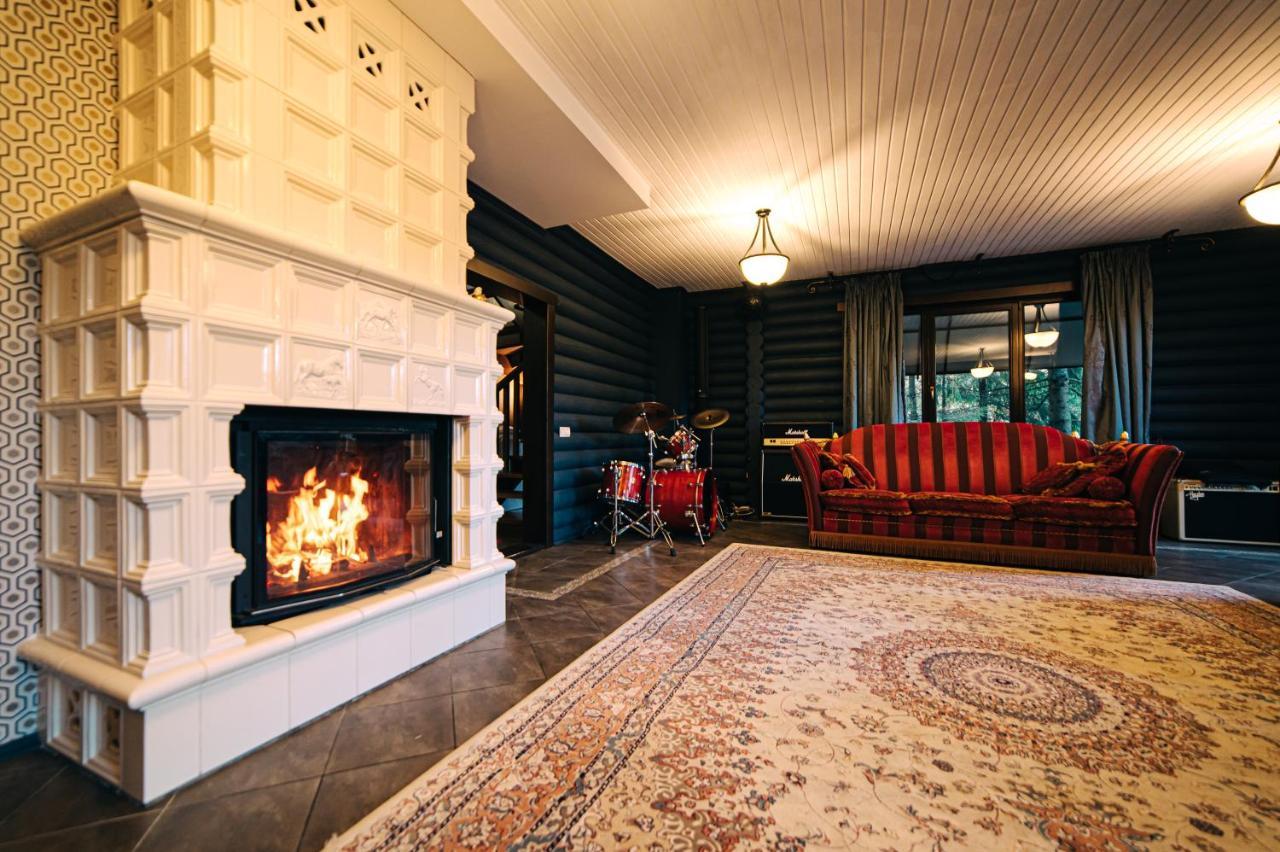 Chalet Melodiyagir Pilipets ภายนอก รูปภาพ
