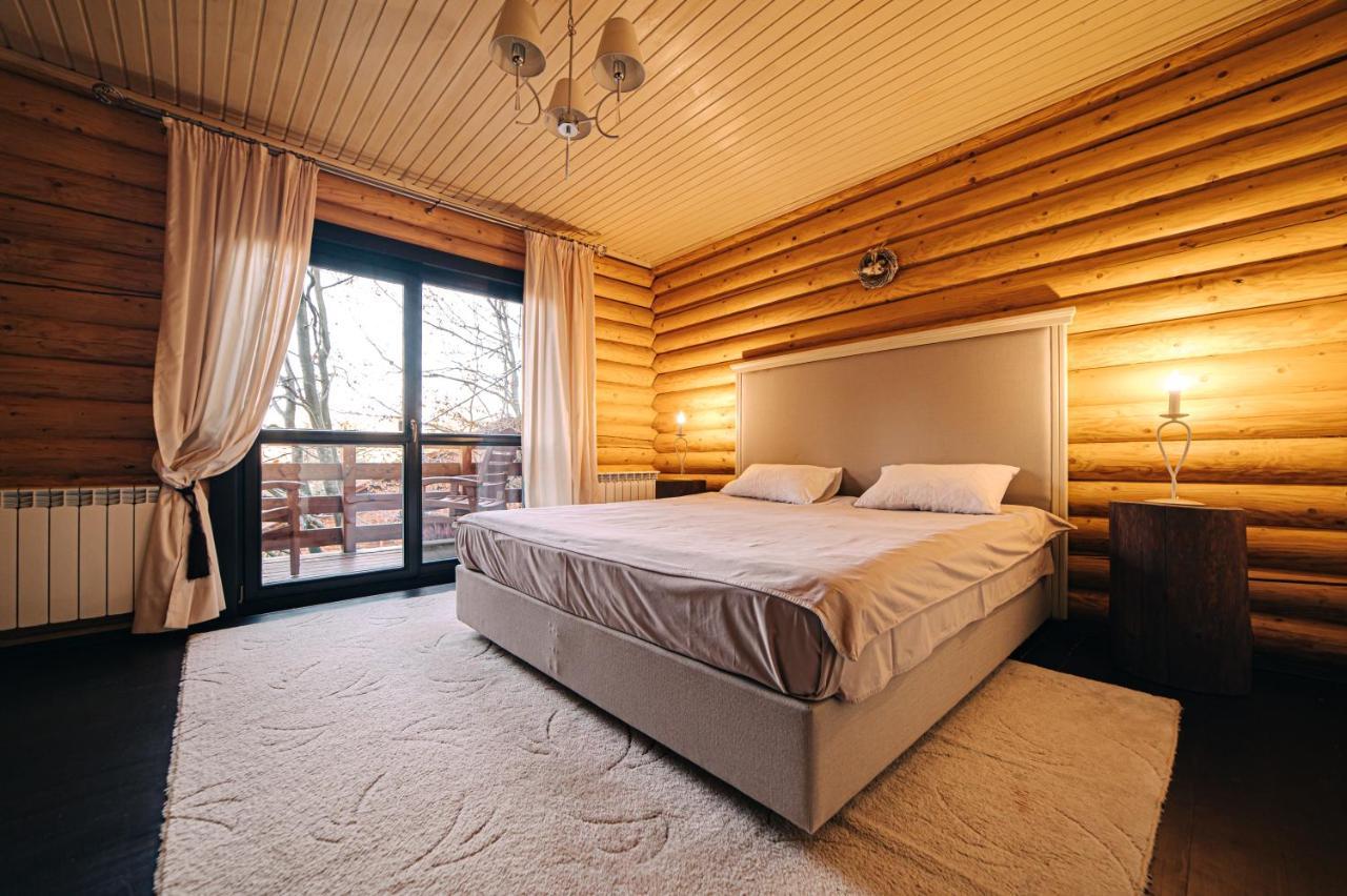 Chalet Melodiyagir Pilipets ภายนอก รูปภาพ